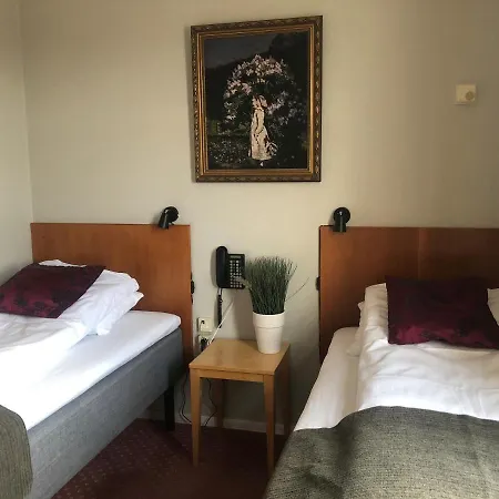 Hotel First Breiseth 3*