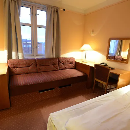 Hotel First Breiseth 3*