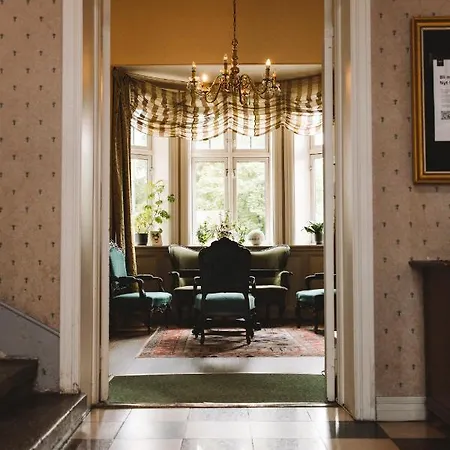 First Breiseth Hotel