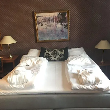 First Breiseth Hotel