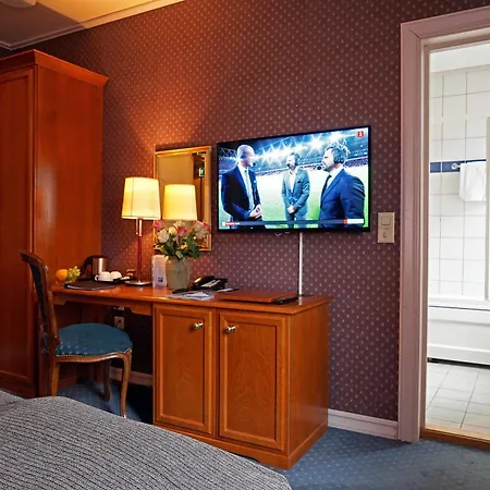 First Breiseth Hotel